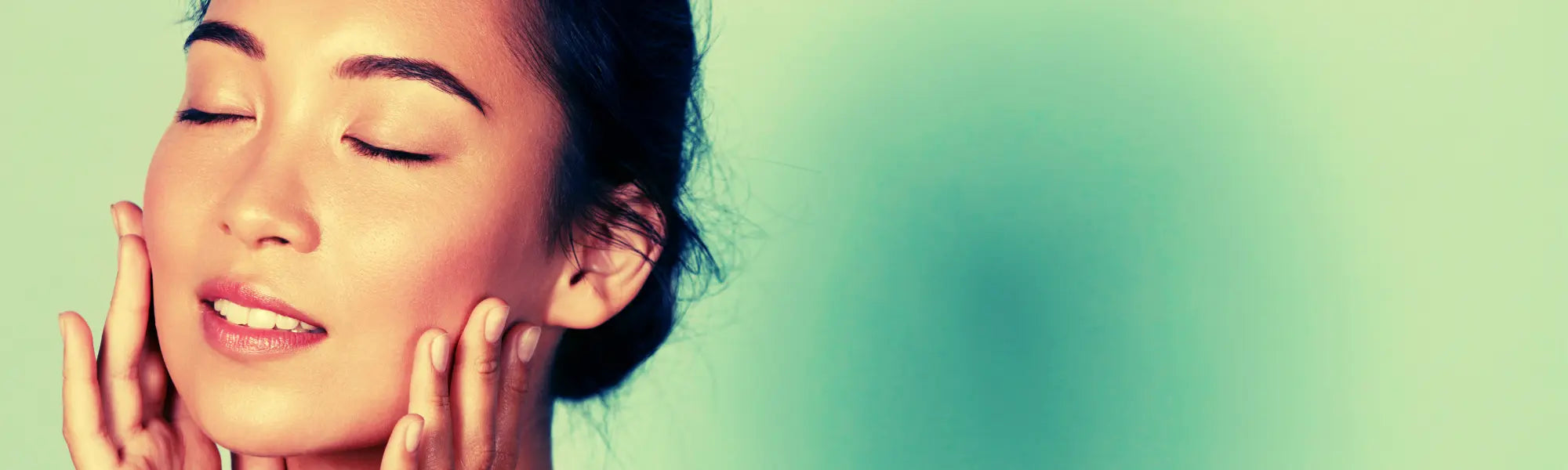 Woman enjoying a Korean skincare ritual – HanBeautyUS K-Beauty hero image